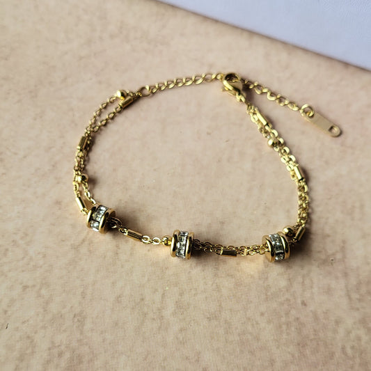 Roll layered bracelet
