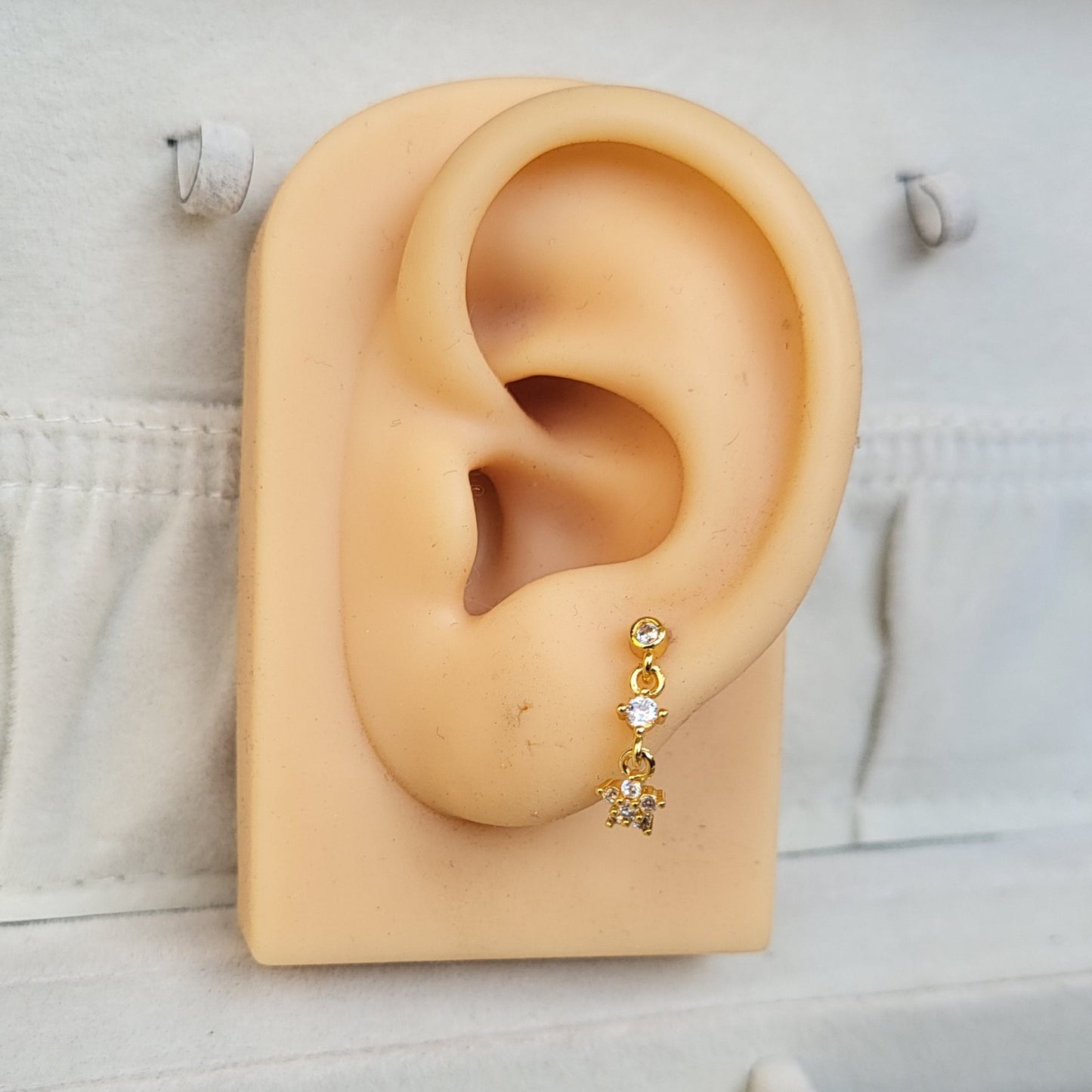 Star drop studs (ball screwback)