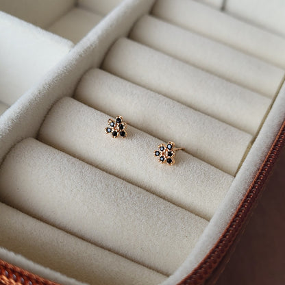 Mini studs