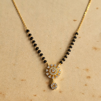 Mona mangalsutra