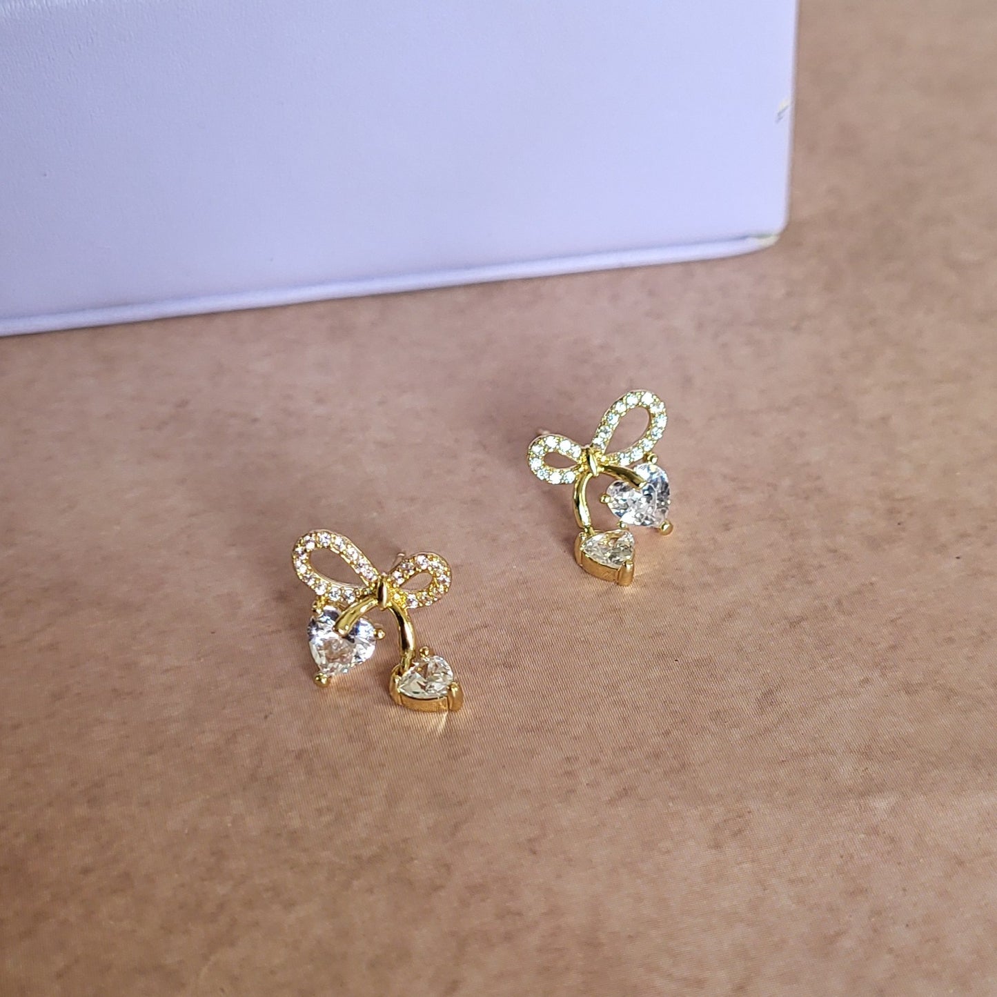 Bow drop studs