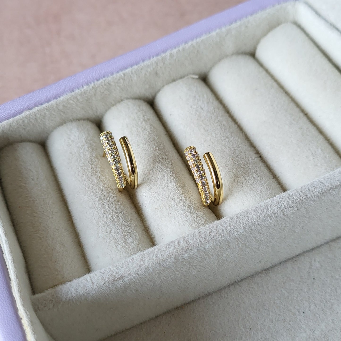 Cuff studs