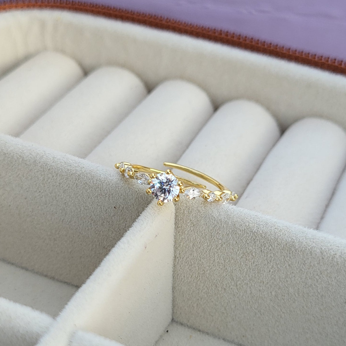 Jasmine Finger ring
