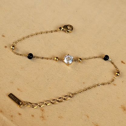 Senorita hand mangalsutra