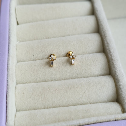 Leela mini studs (flat screwback)